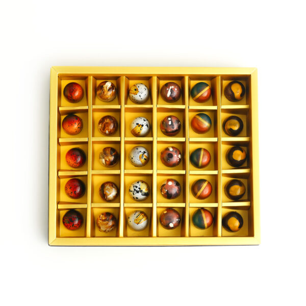 מארז שוקולד - 30 פרלינים